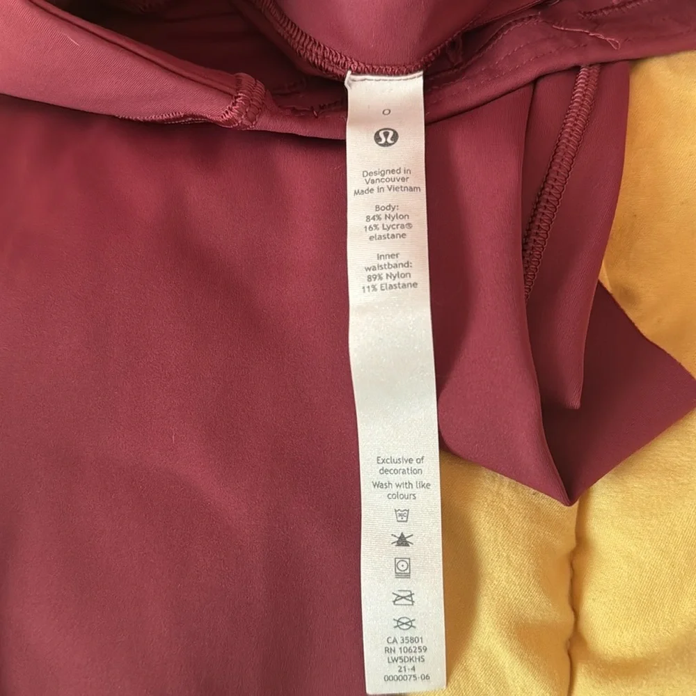 Lululemon base pace cropped high waist leggings size 0 NWOT raw hem inseam 25 - Picture 6 of 7